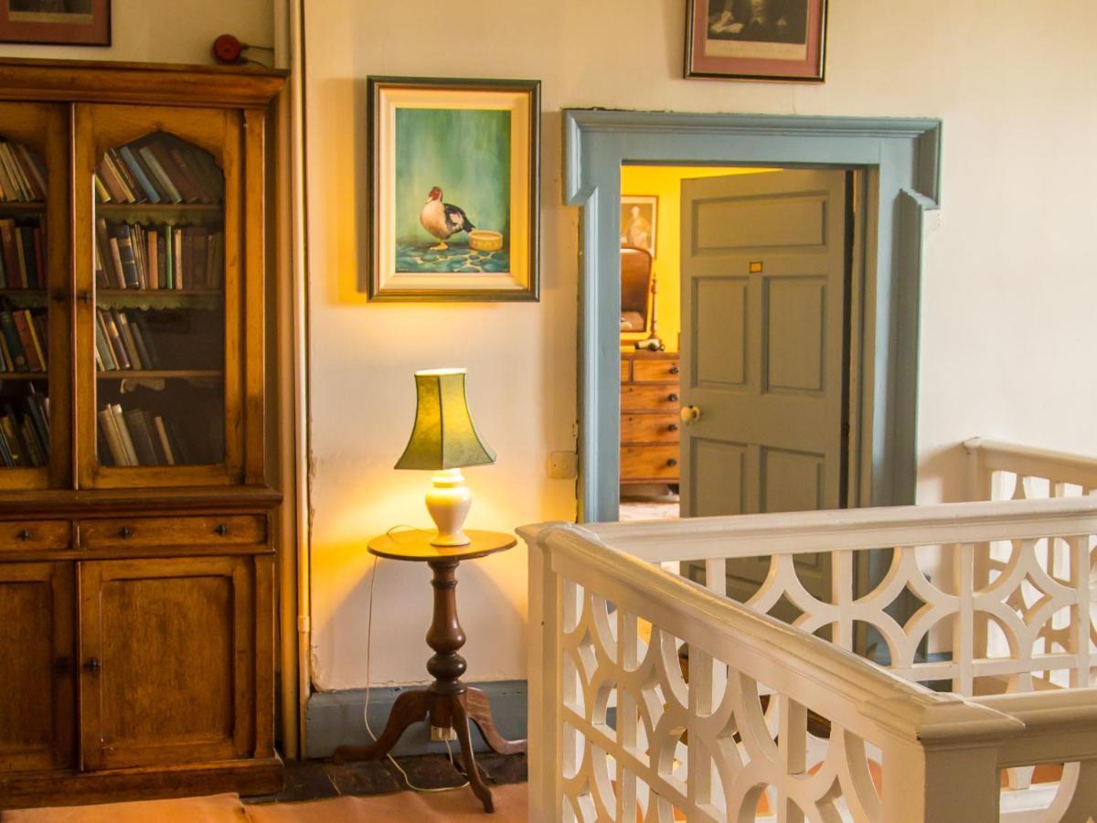 Roundwood House 3*