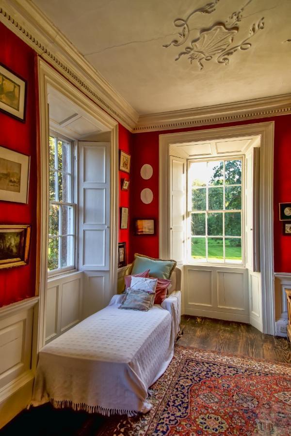 Roundwood House 3*