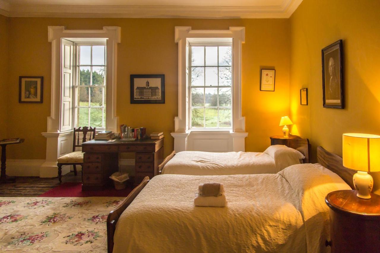 Roundwood House 3*